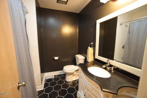 4127 White Pine Drive Raleigh NC 27612