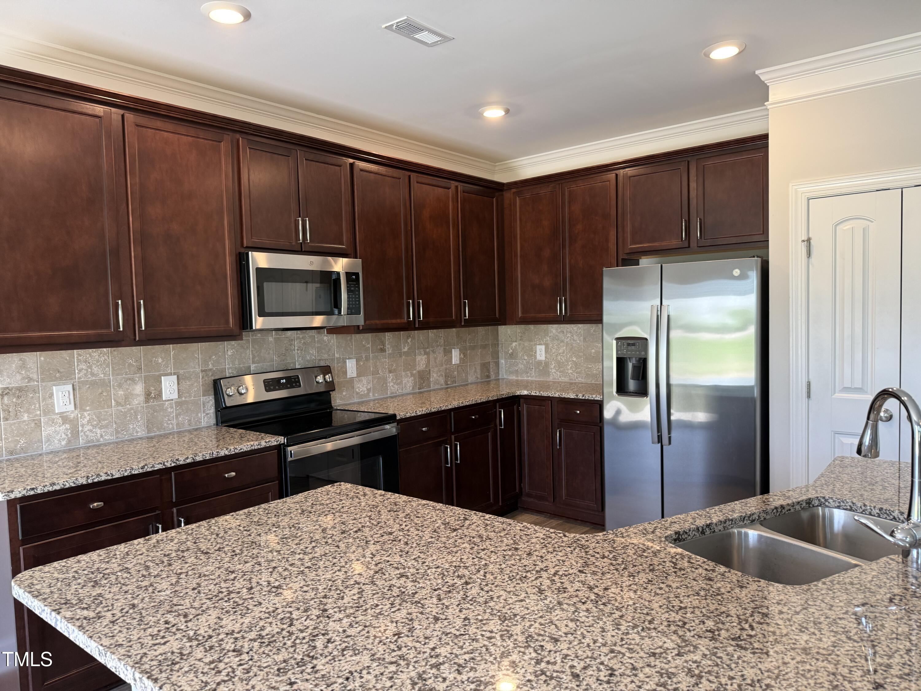 14 Gallop Rein Circle Benson NC 27504