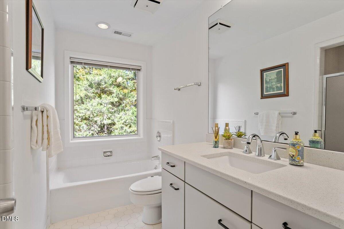 808 Pinehurst Drive Chapel Hill NC 27517