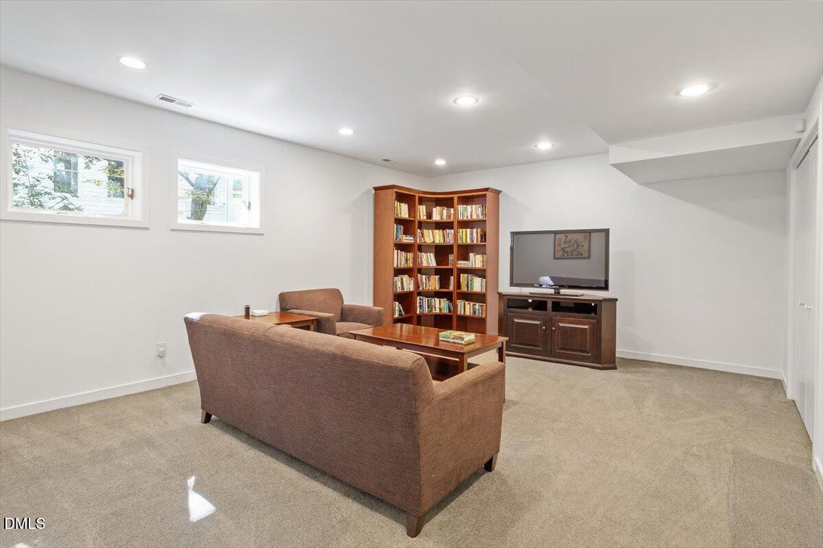 808 Pinehurst Drive Chapel Hill NC 27517