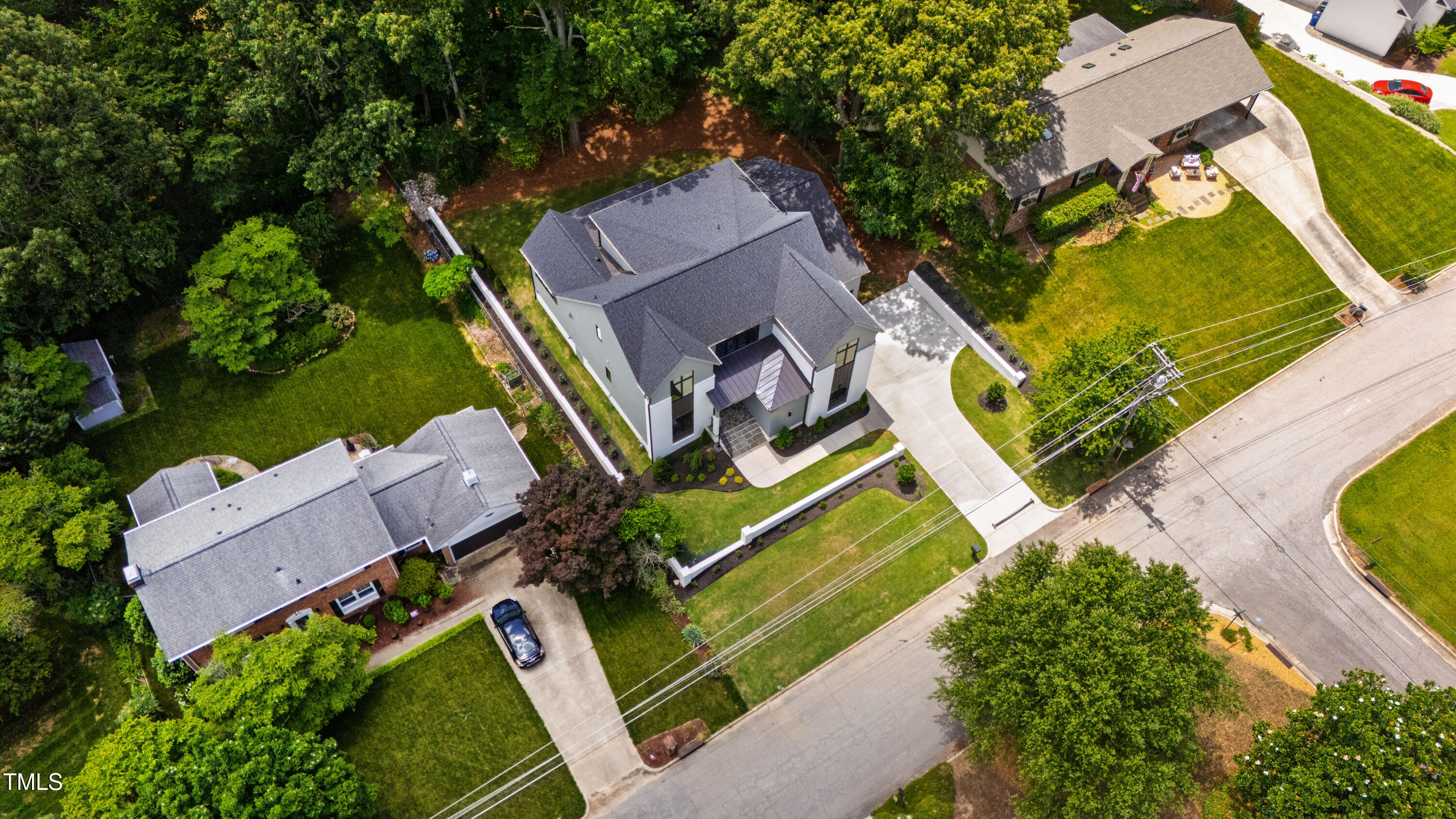 5208 Knollwood Road Raleigh NC 27609