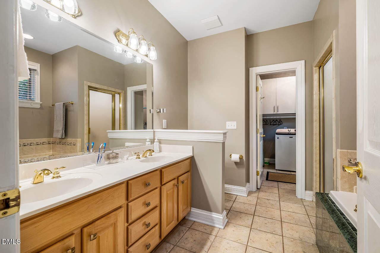 10054 Bost Chapel Hill NC 27517