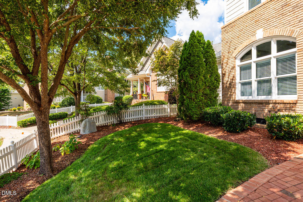 10054 Bost Chapel Hill NC 27517