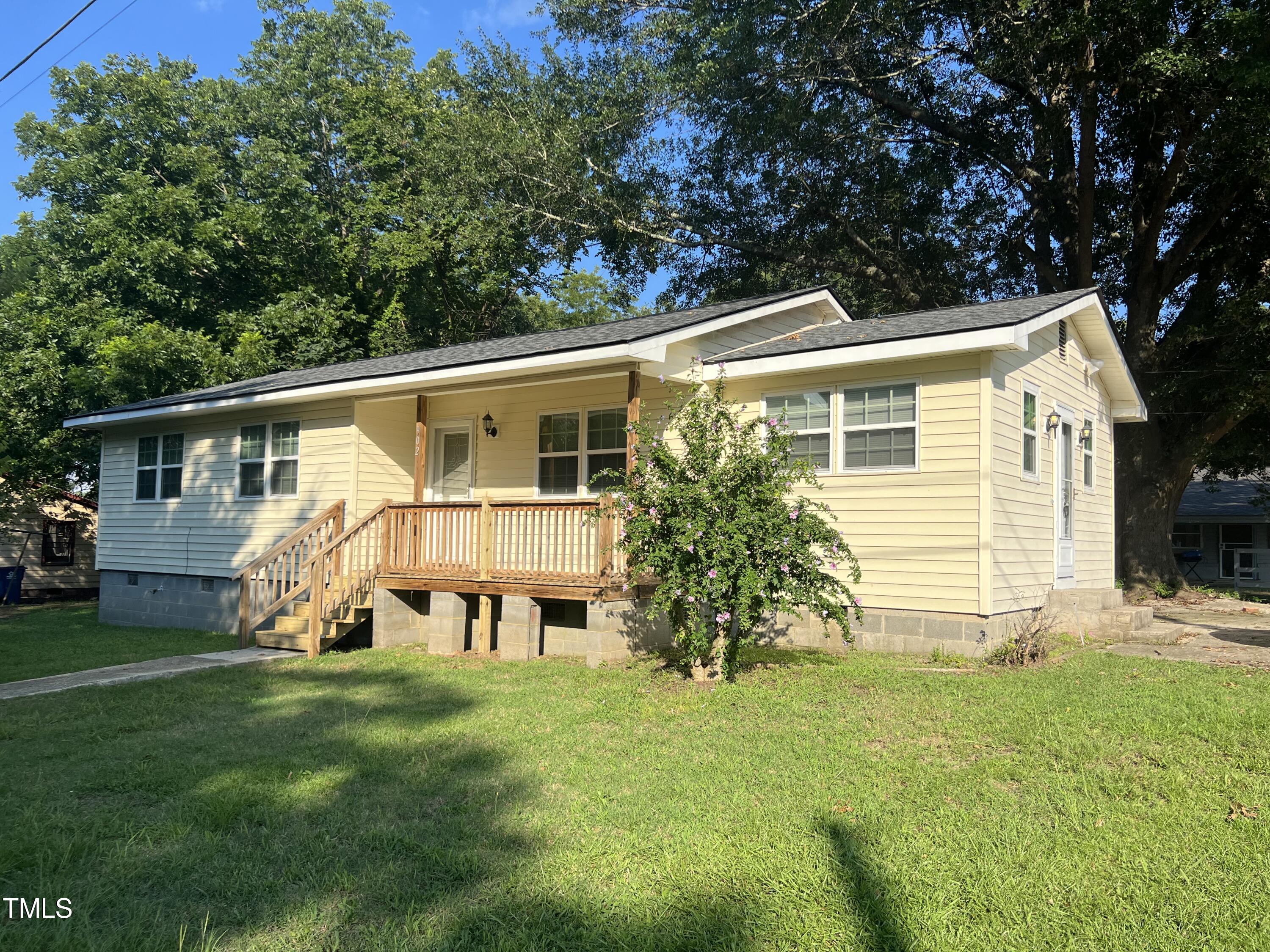 902 N Magnolia Avenue Dunn NC 28334