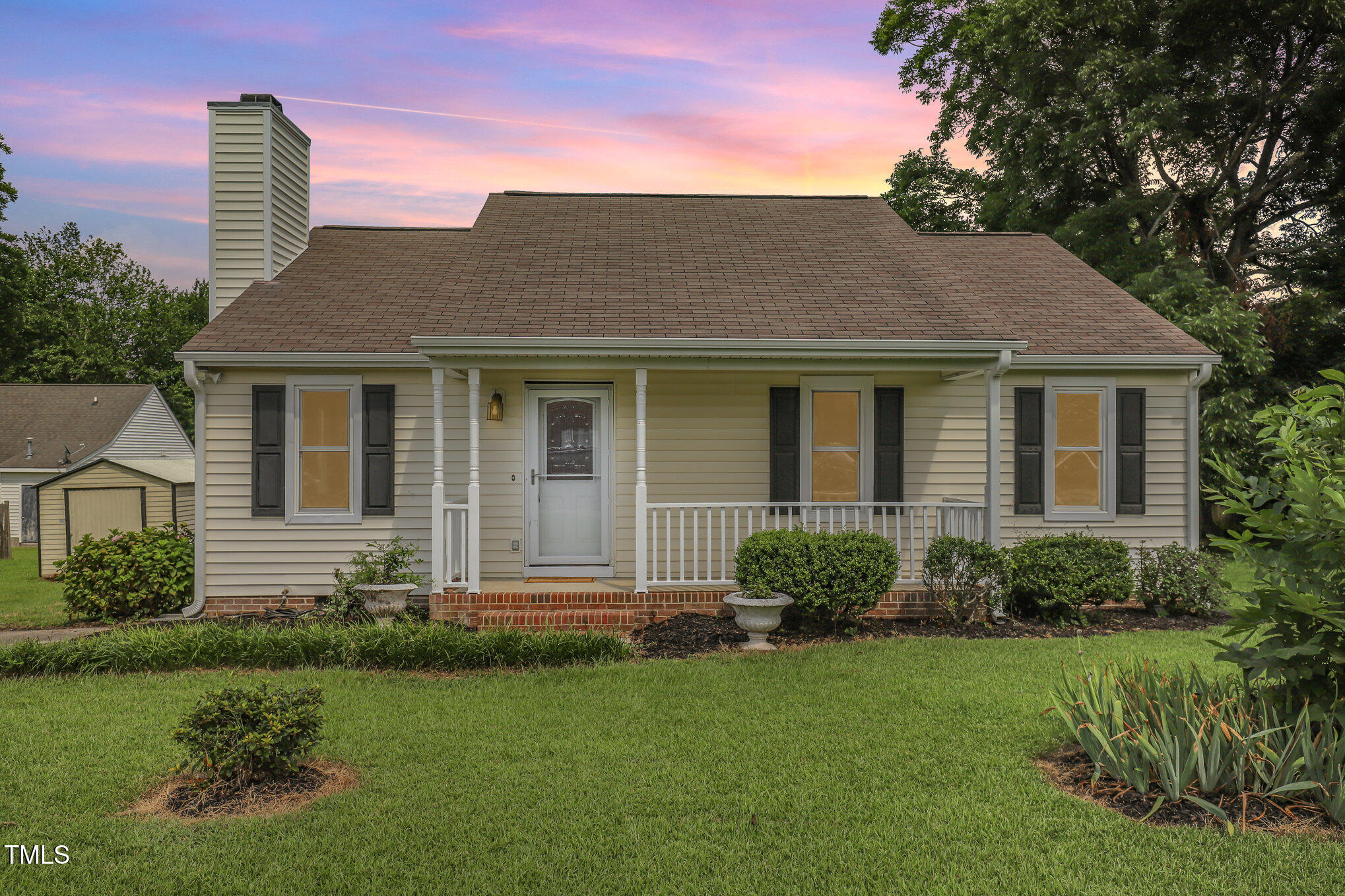 321 Raleigh Street Holly Springs NC 27540