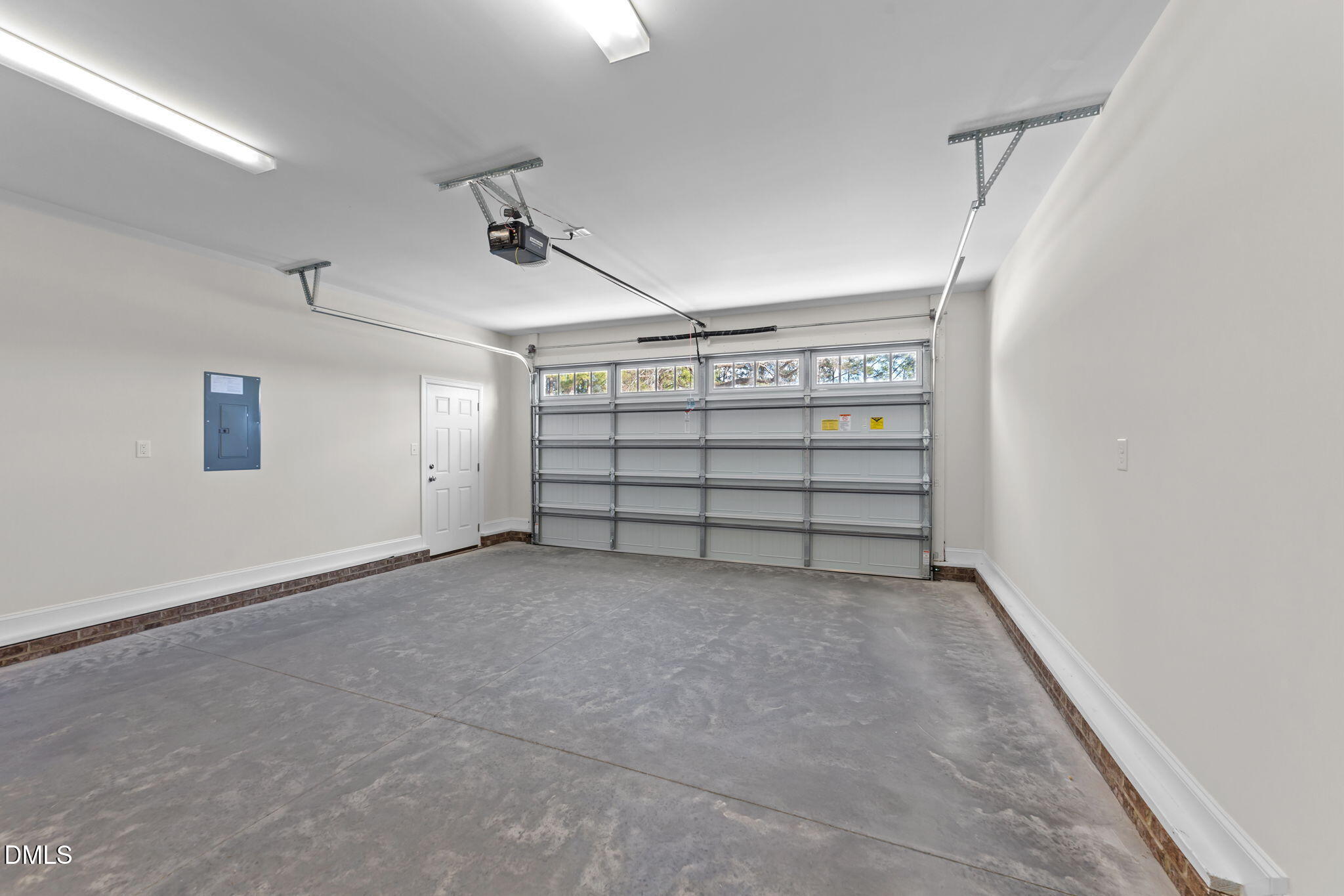 1039 N Lincoln Street Benson NC 27504