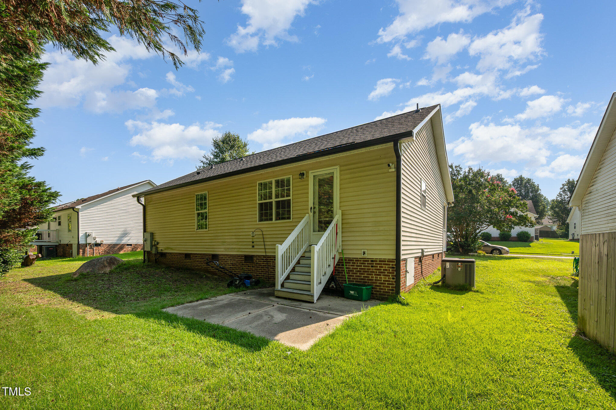 1261 Grovewood Drive Clayton NC 27520