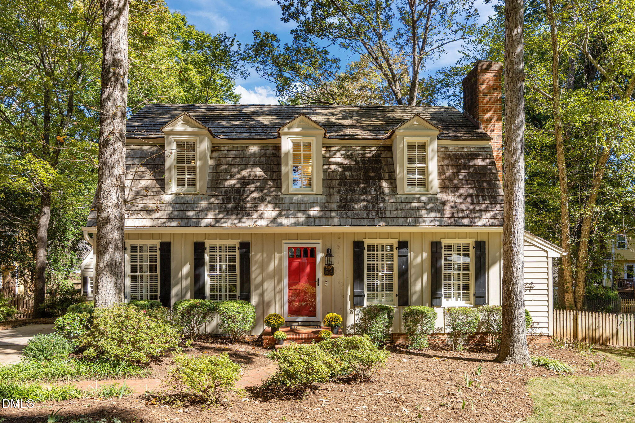 2204 Middlefield Court Raleigh NC 27615