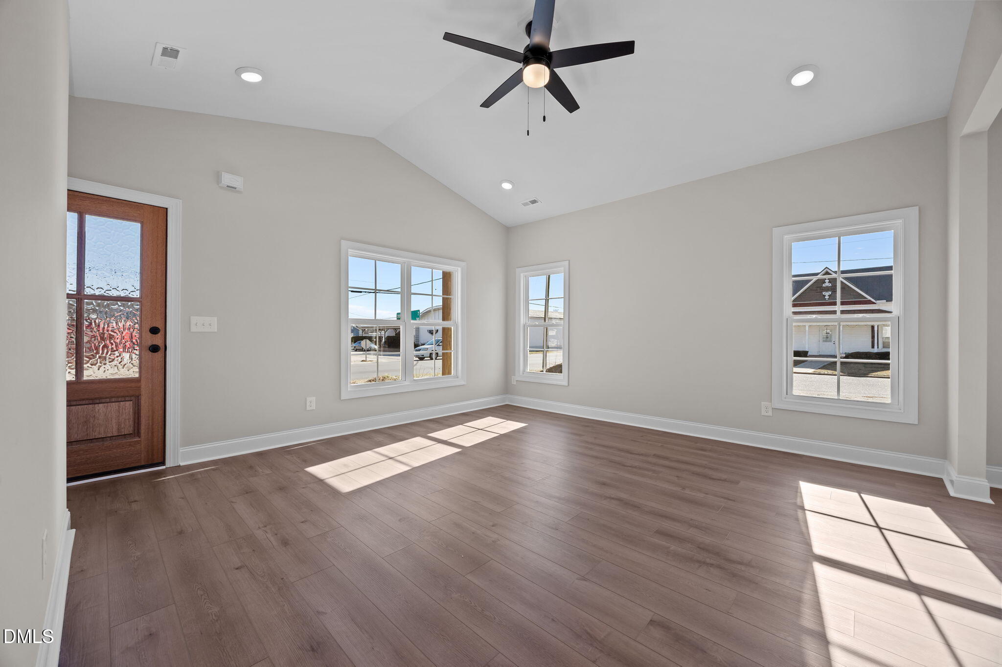 206 S Wall Street Benson NC 27504