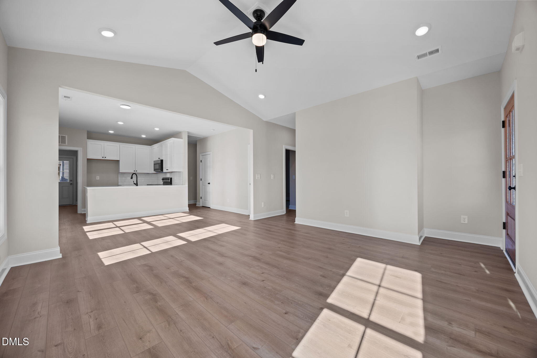 206 S Wall Street Benson NC 27504