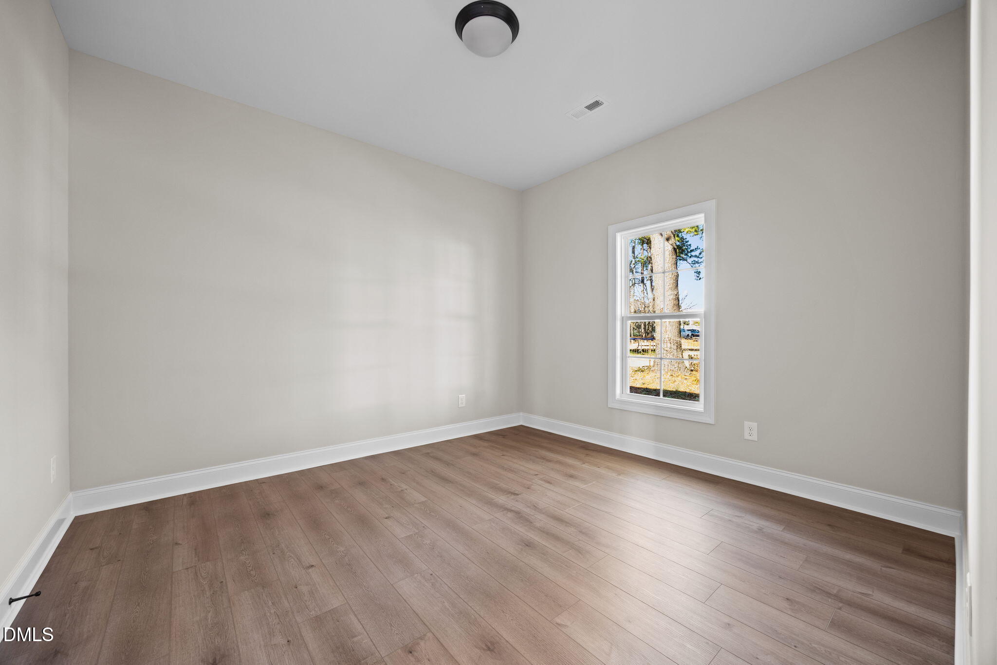 206 S Wall Street Benson NC 27504