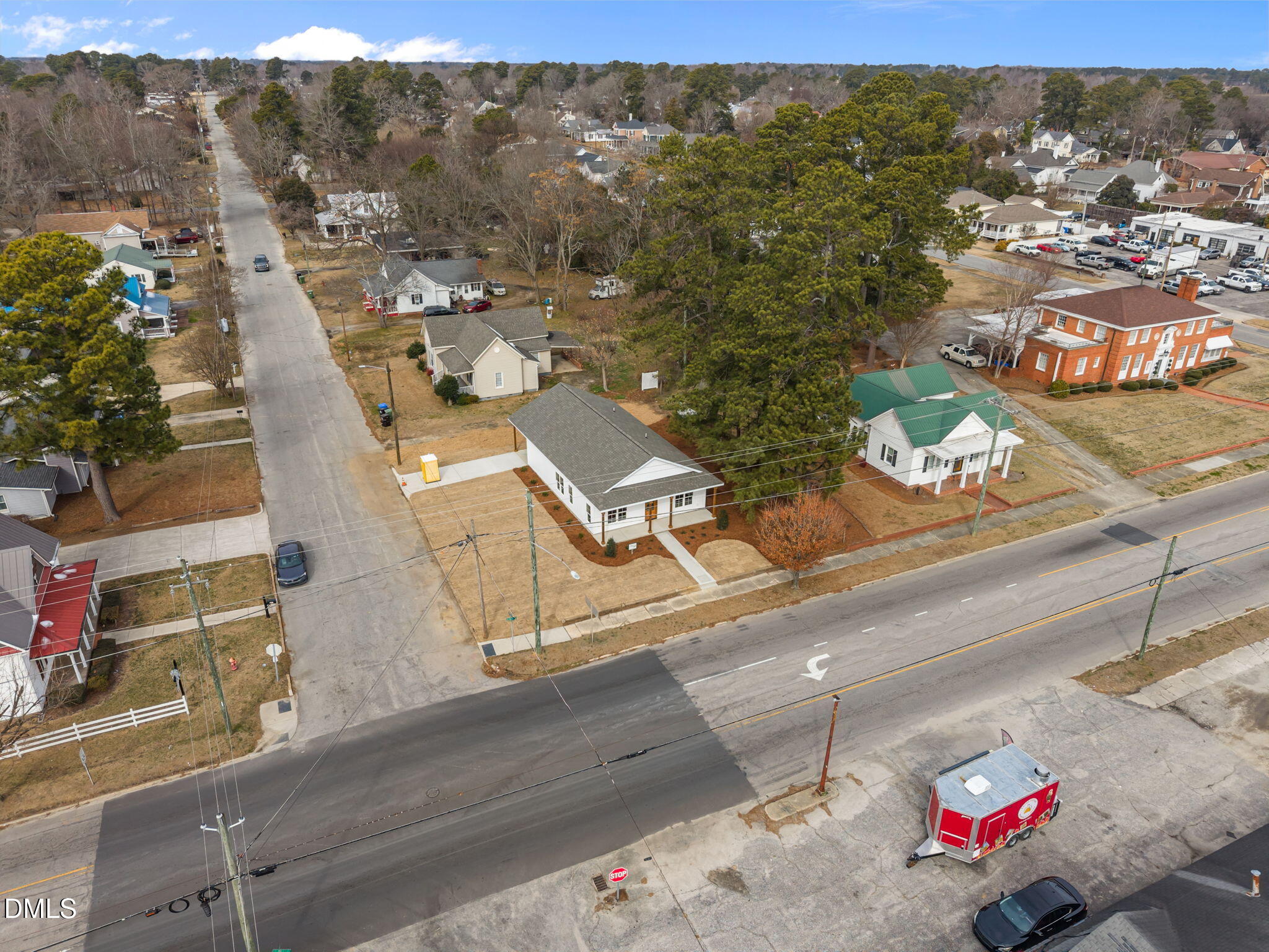 206 S Wall Street Benson NC 27504