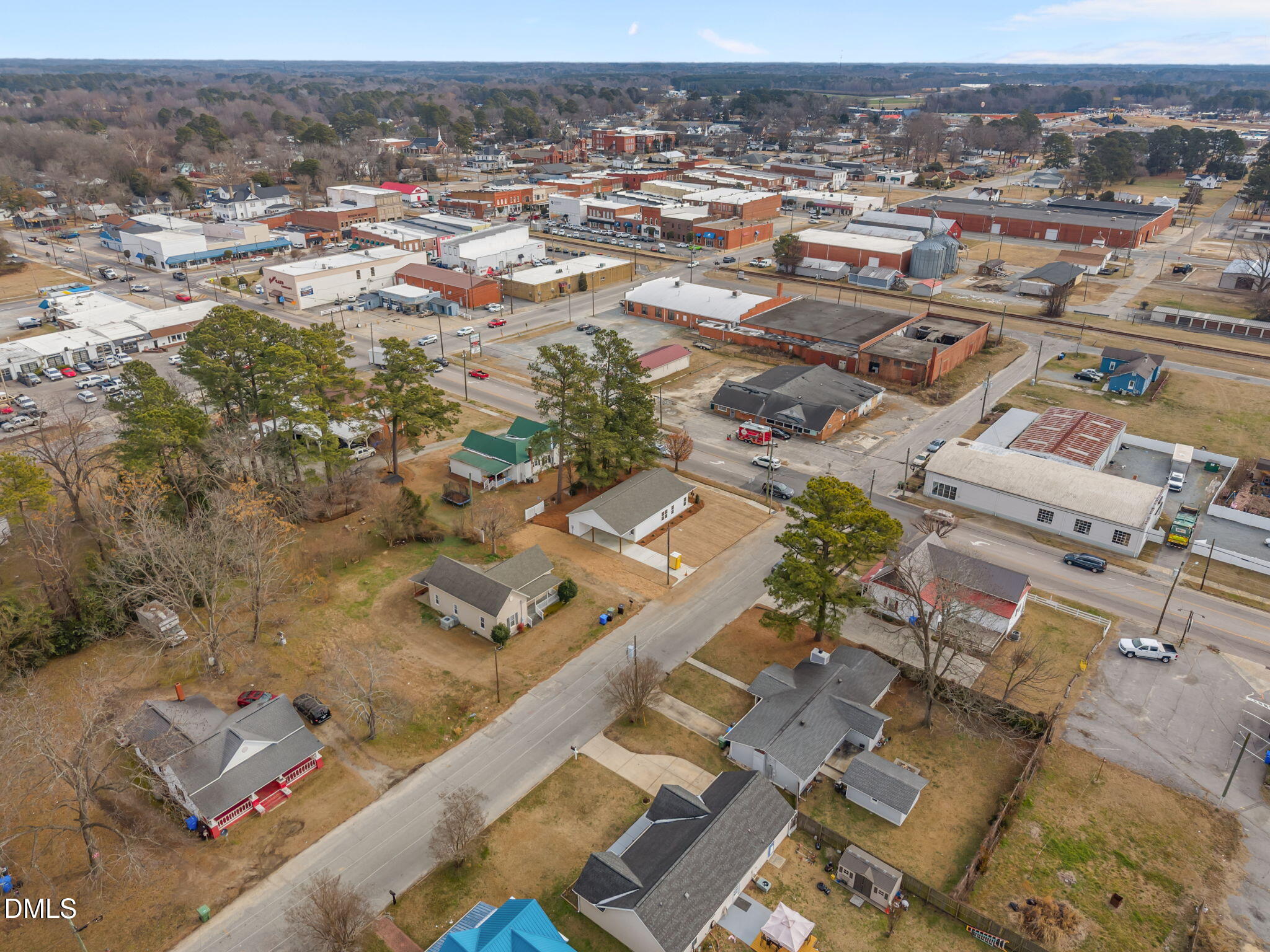 206 S Wall Street Benson NC 27504