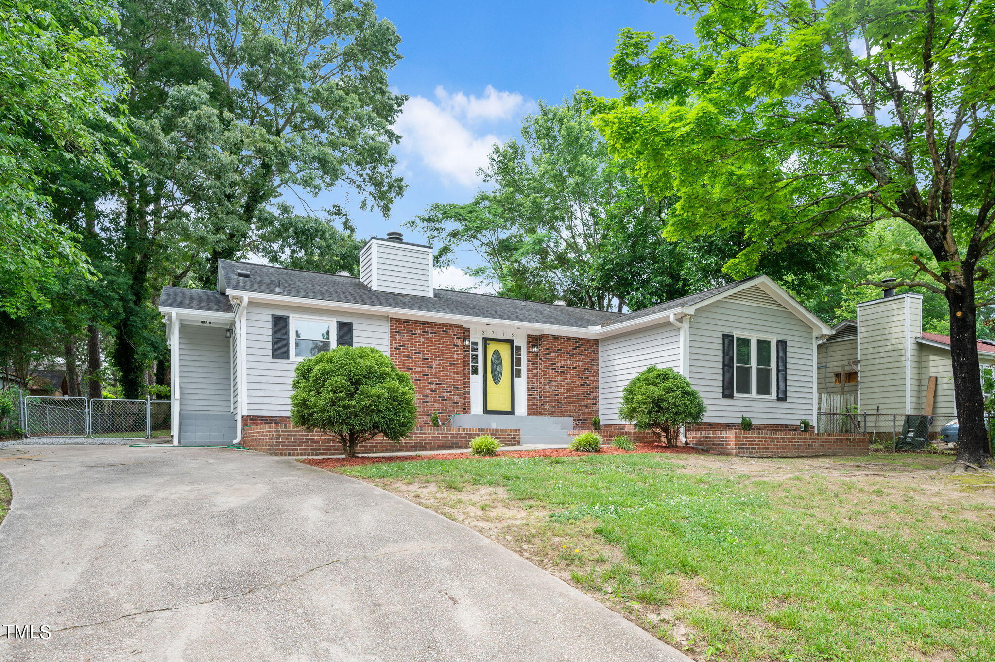 3712 Summer Place Raleigh NC 27604
