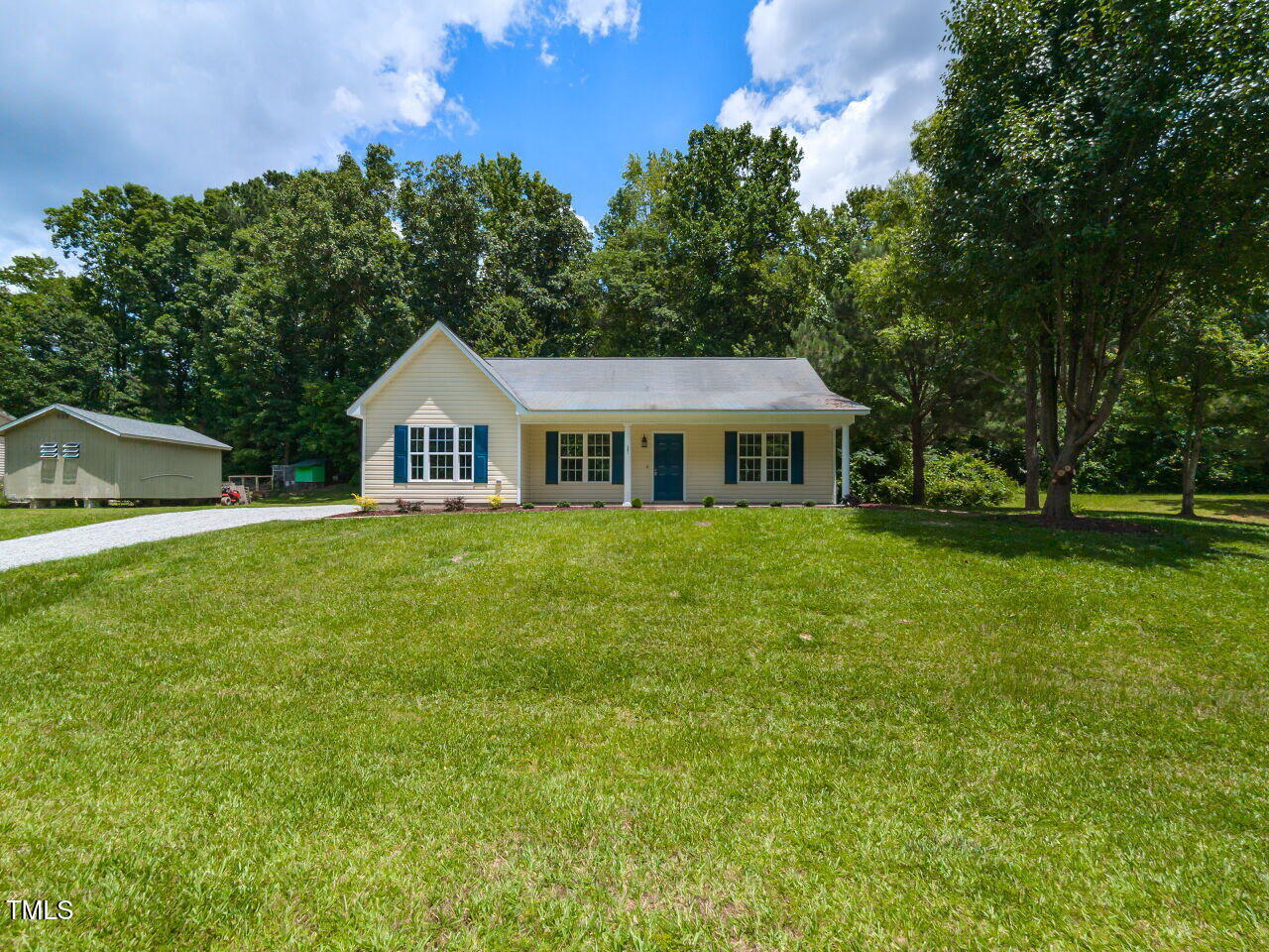 381 Gray Ghost Lane Benson NC 27504