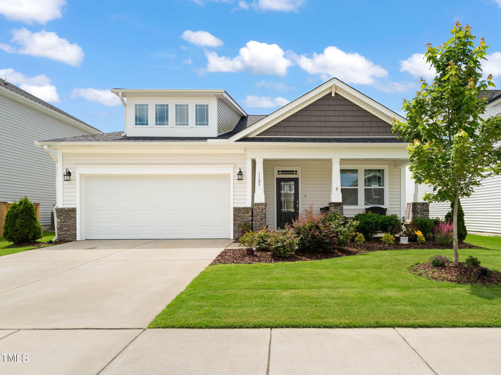 1109 Briar Gate Drive Holly Springs NC 27540