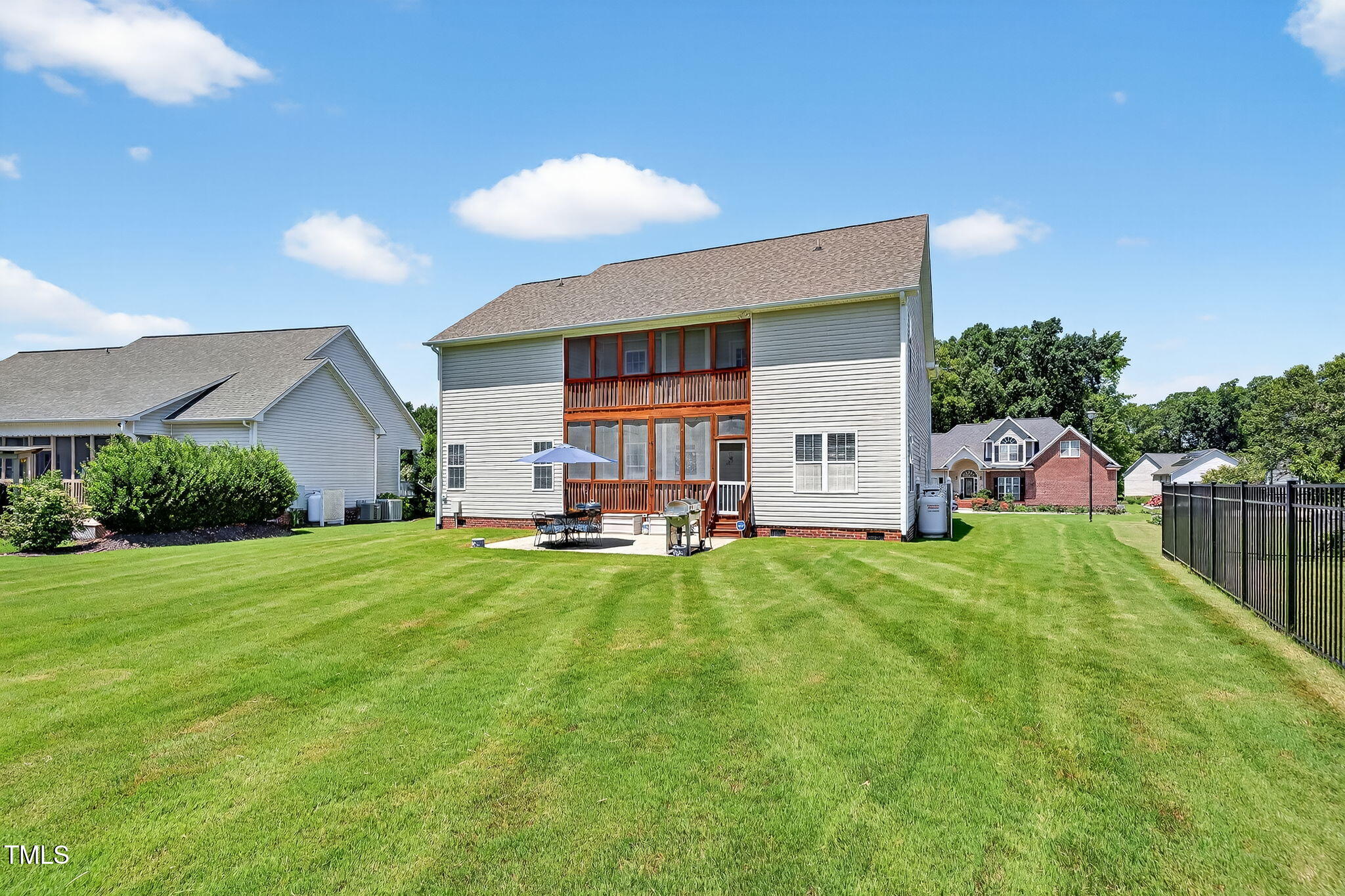 137 Winding Oak Way Clayton NC 27520