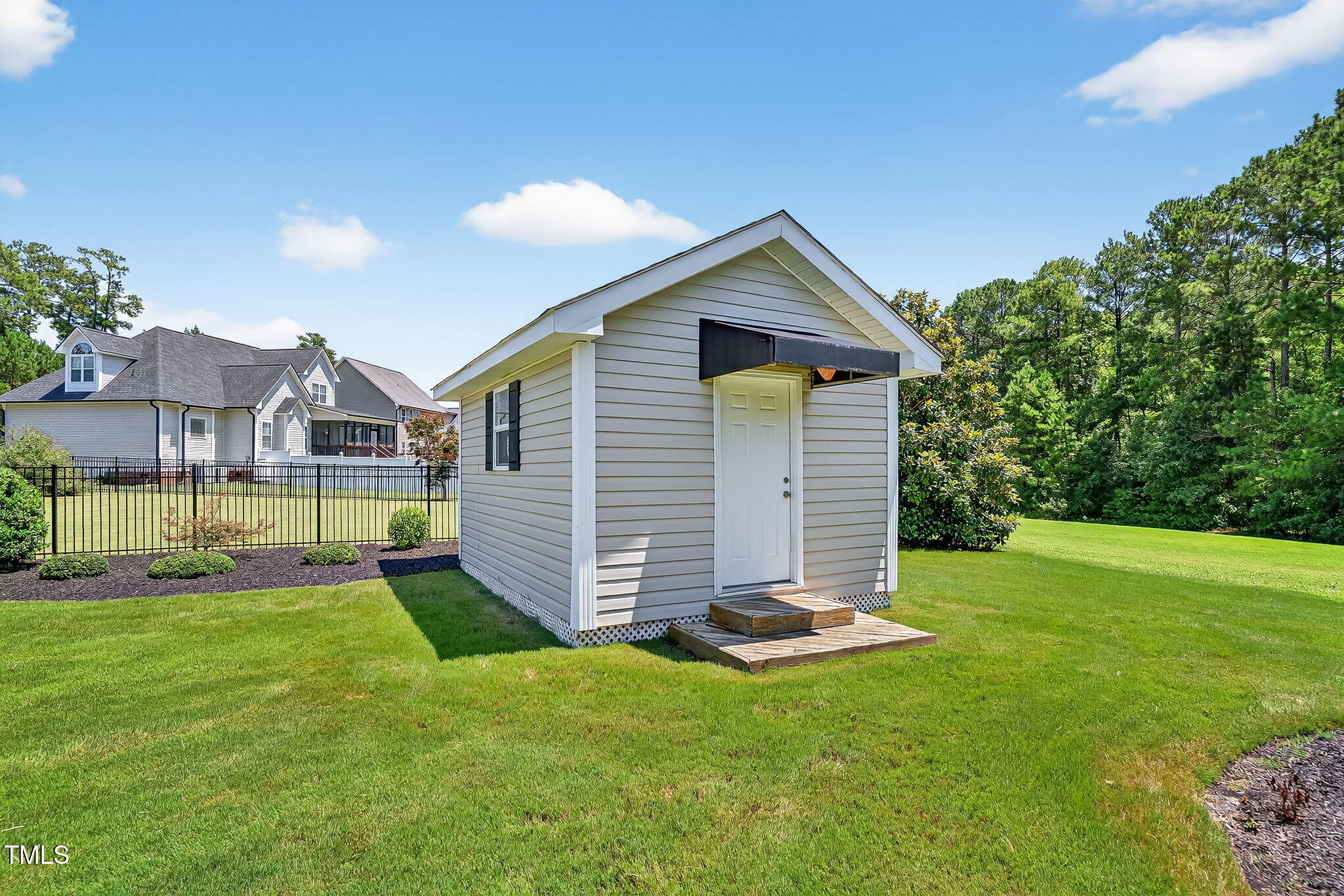 137 Winding Oak Way Clayton NC 27520