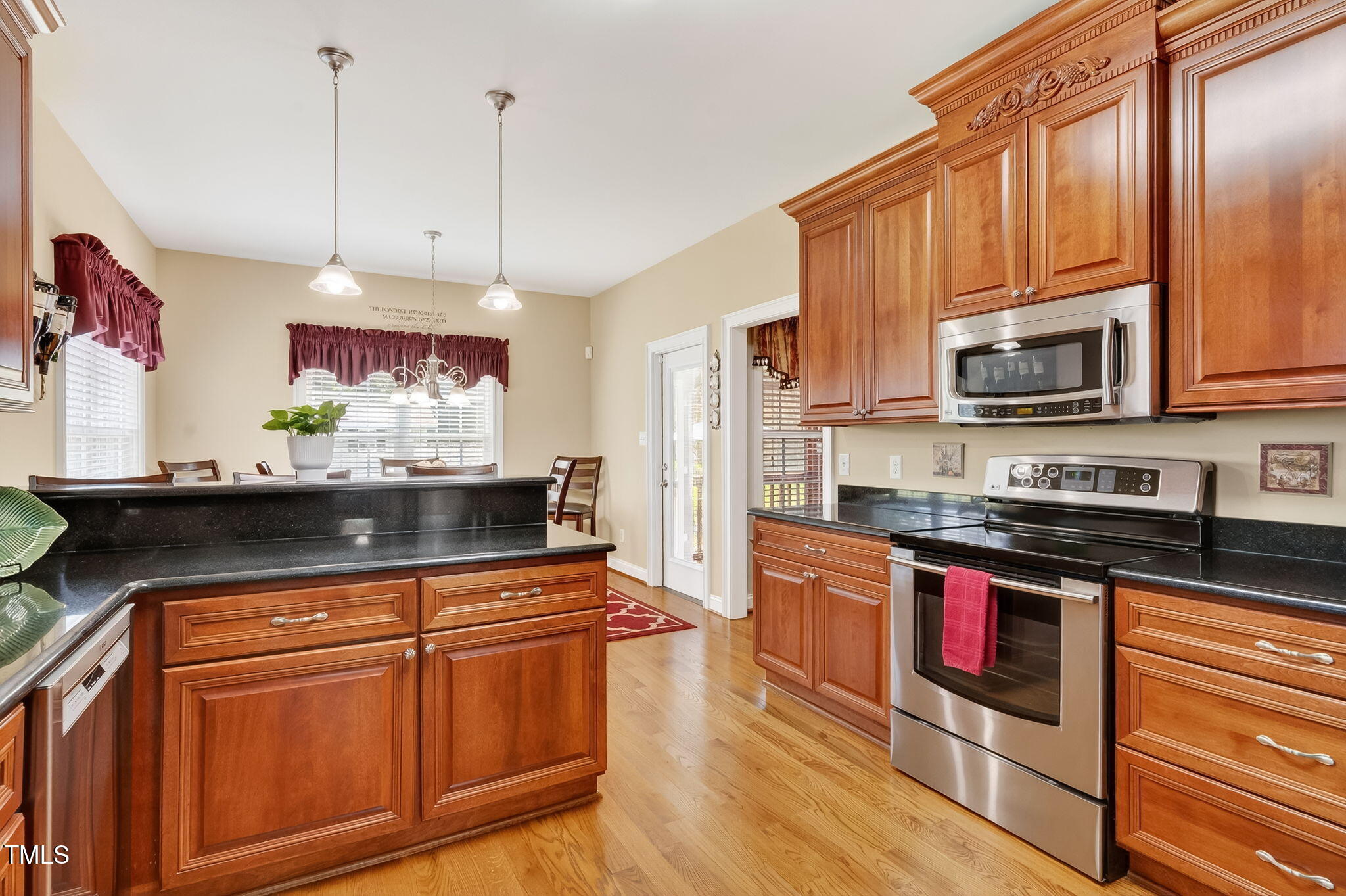 137 Winding Oak Way Clayton NC 27520