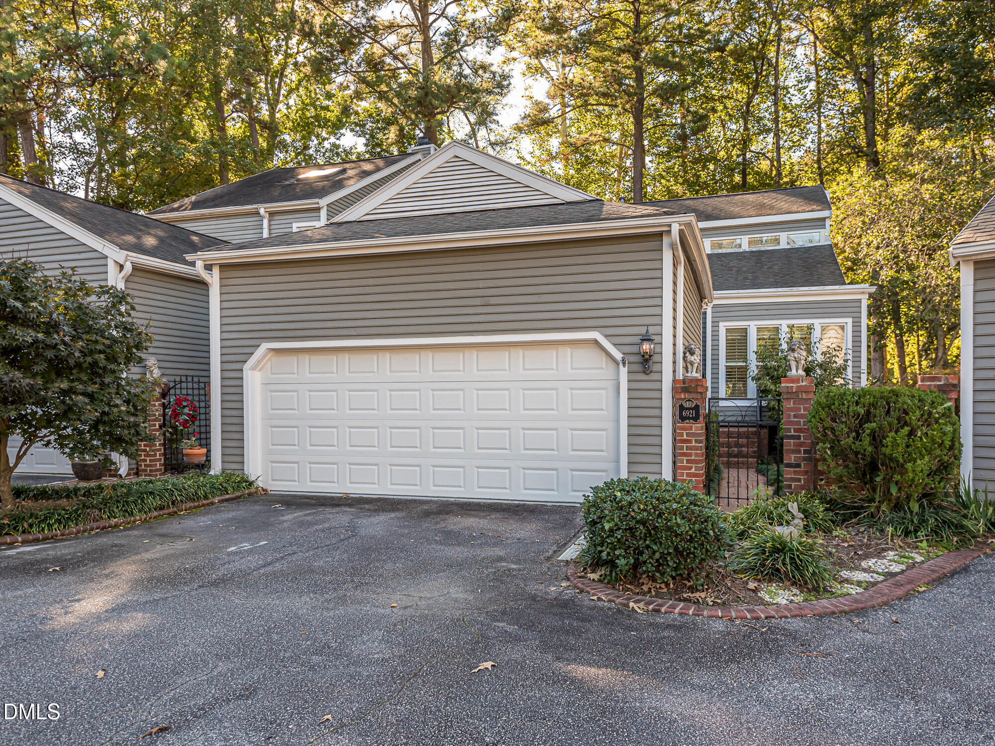 6921 Hunters Way Raleigh NC 27615