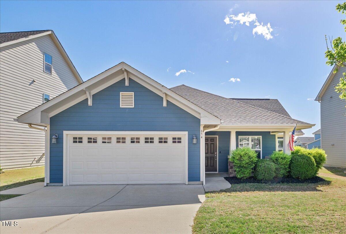 654 Ashe Lake Way Fuquay Varina NC 27526