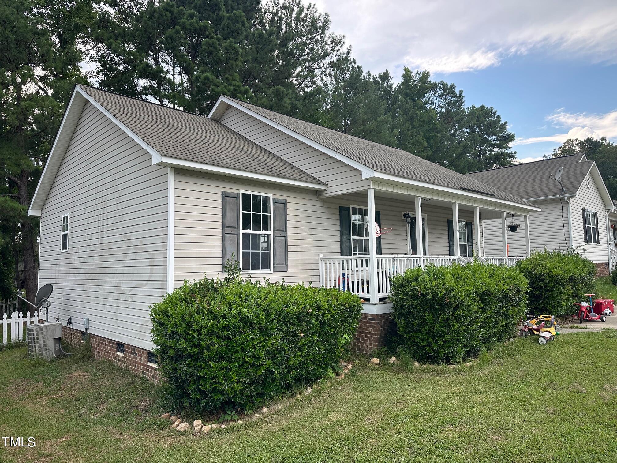 632 Avondale Drive Clayton NC 27520