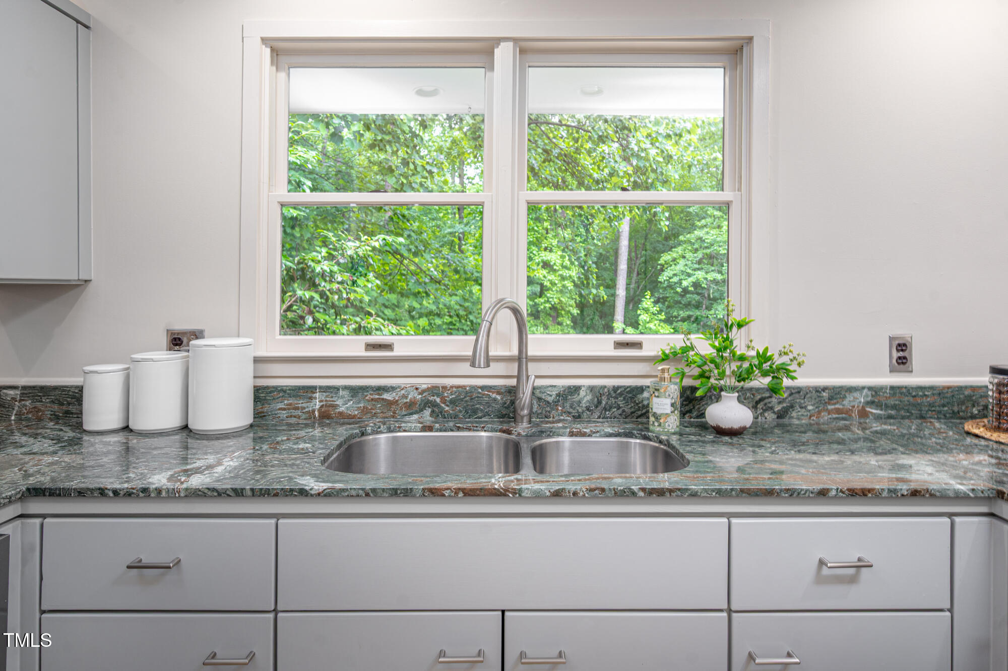 708 October Woods Road Chapel Hill NC 27516