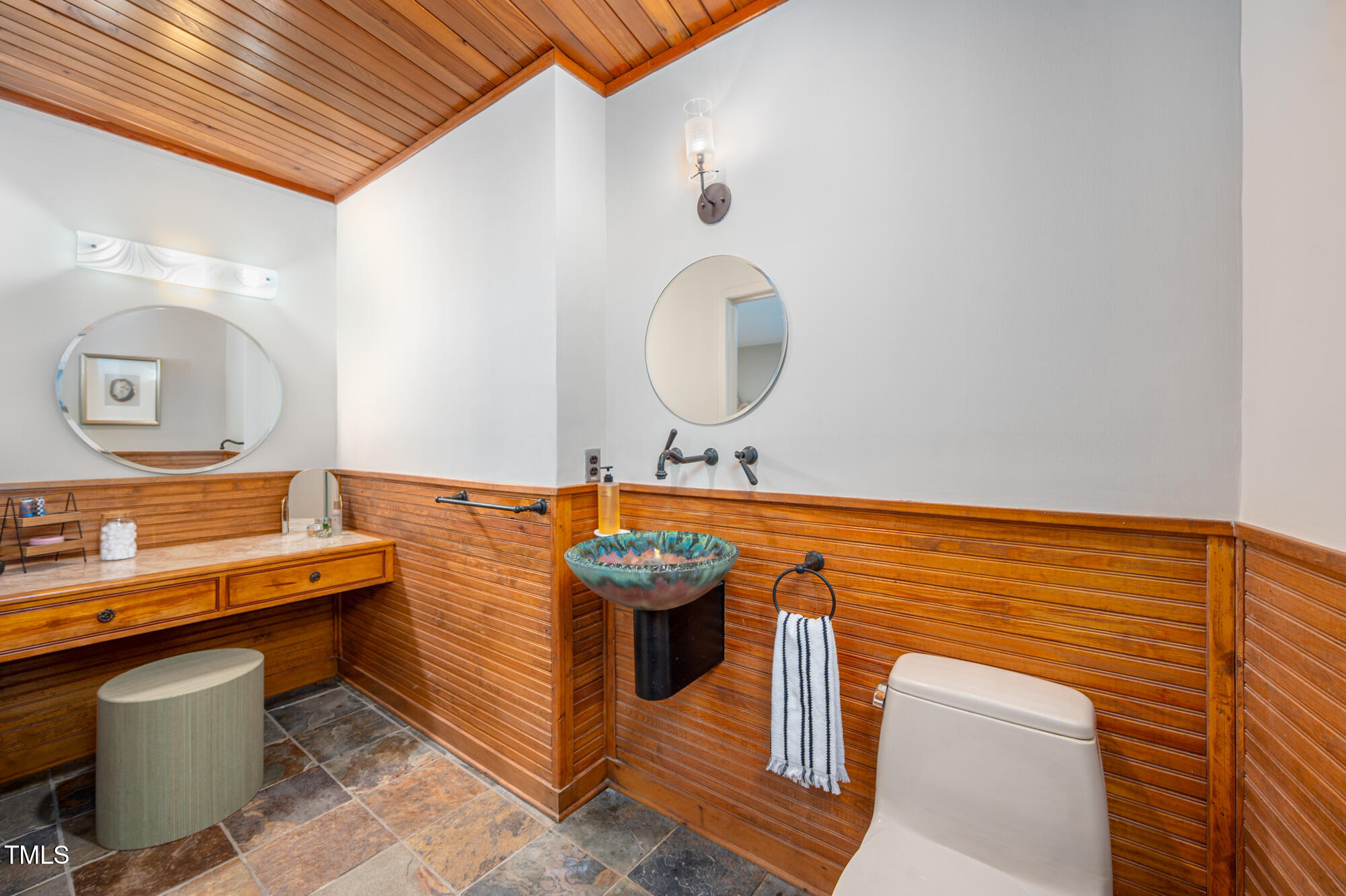 708 October Woods Road Chapel Hill NC 27516