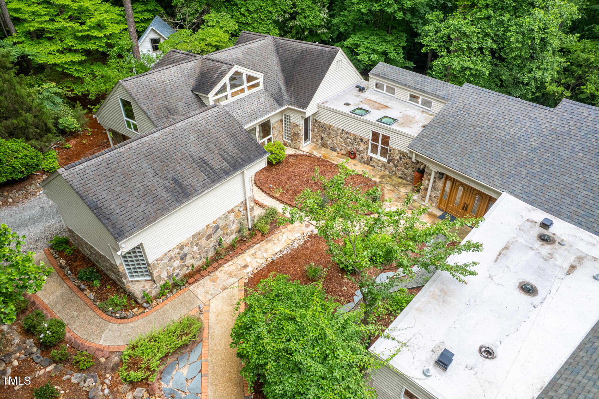 708 October Woods Road Chapel Hill NC 27516