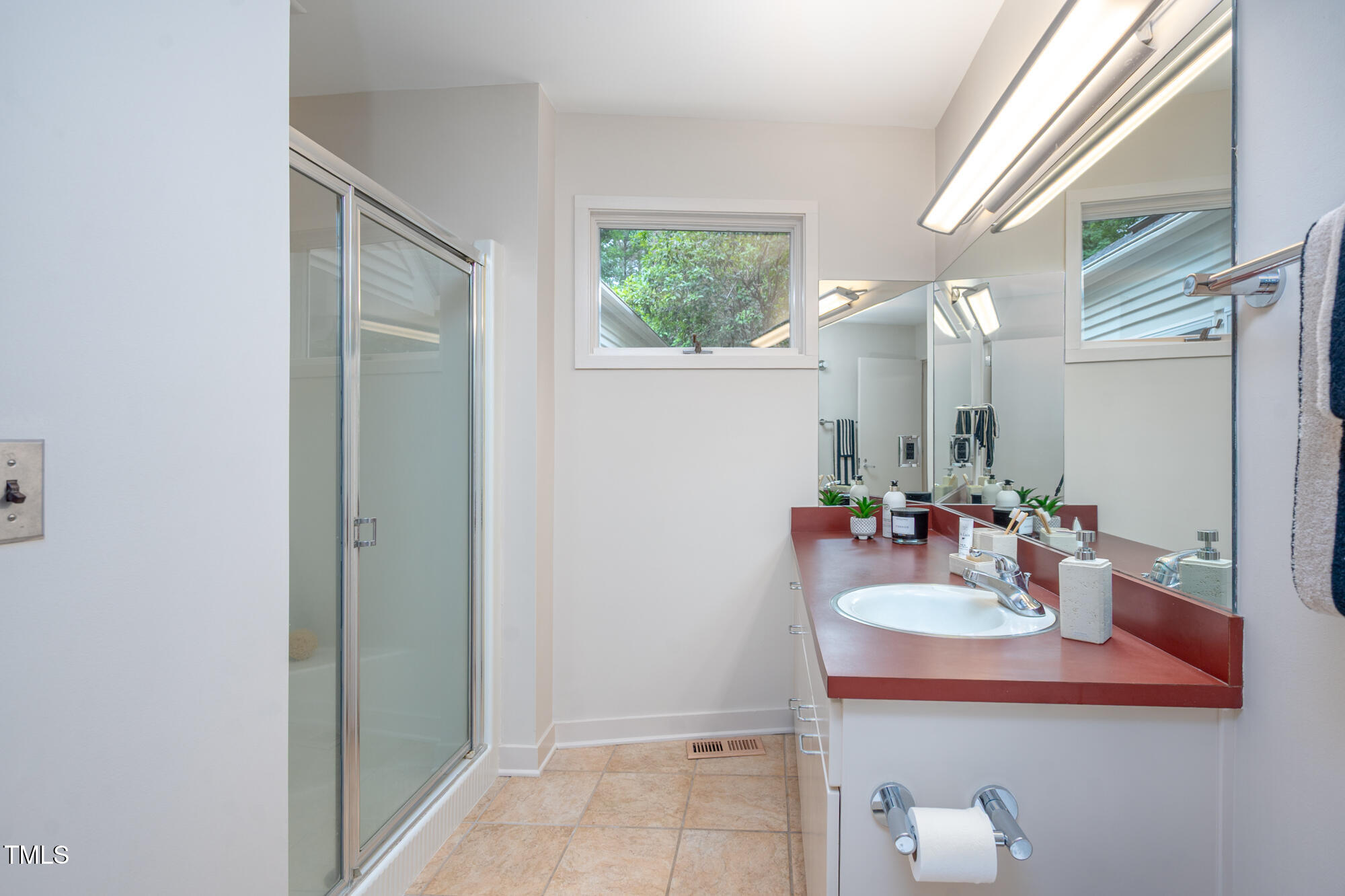 708 October Woods Road Chapel Hill NC 27516