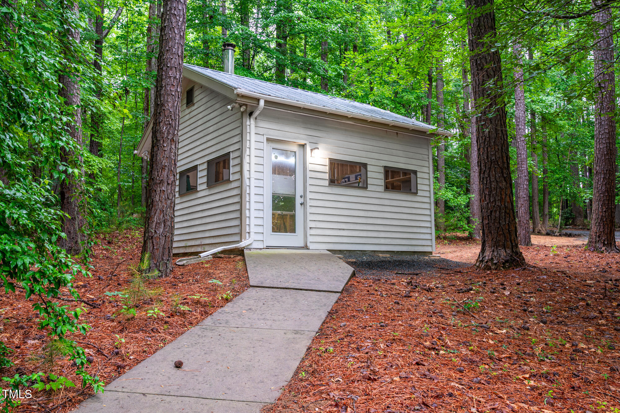 708 October Woods Road Chapel Hill NC 27516