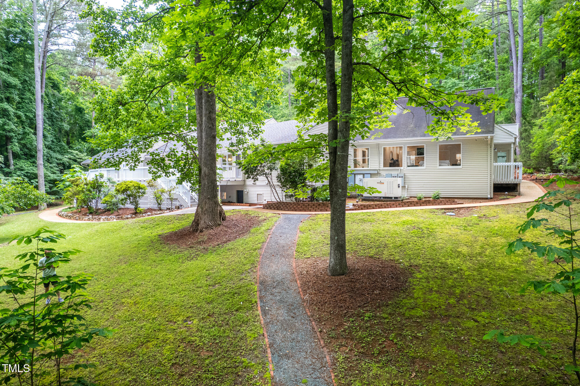 708 October Woods Road Chapel Hill NC 27516