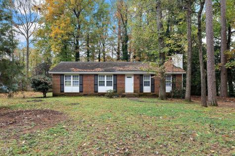 1647 Kildonan Place Cary NC 27511