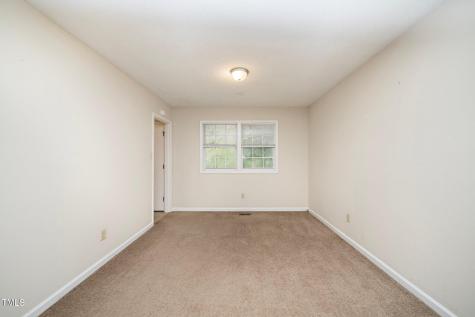 1647 Kildonan Place Cary NC 27511