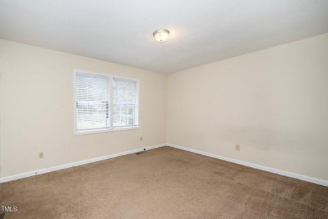 1647 Kildonan Place Cary NC 27511
