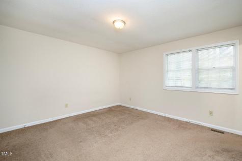 1647 Kildonan Place Cary NC 27511