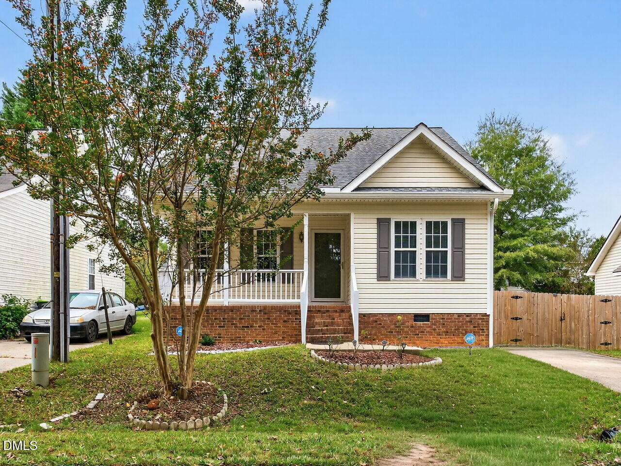 112 Burt Street Holly Springs NC 27540