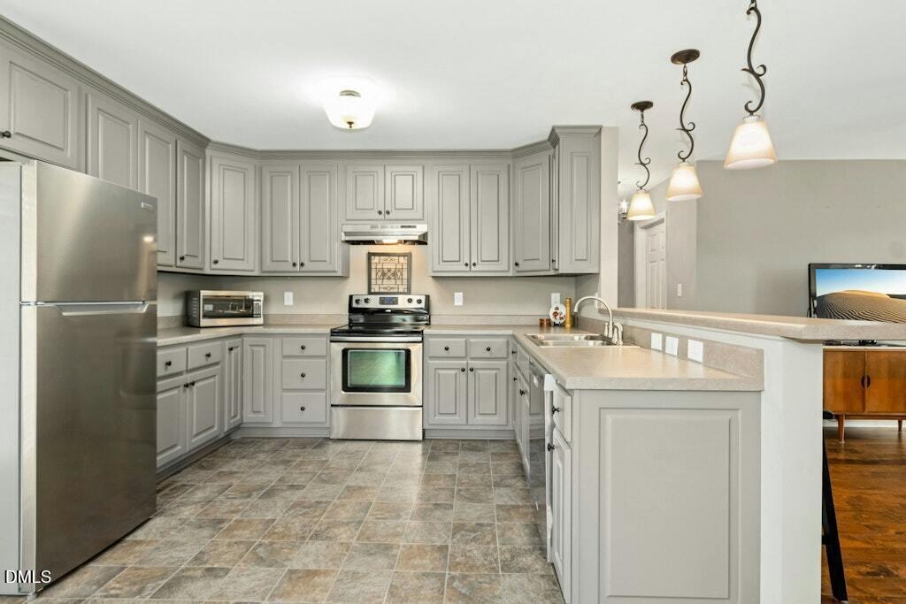 1052 Aquilla Road Benson NC 27504