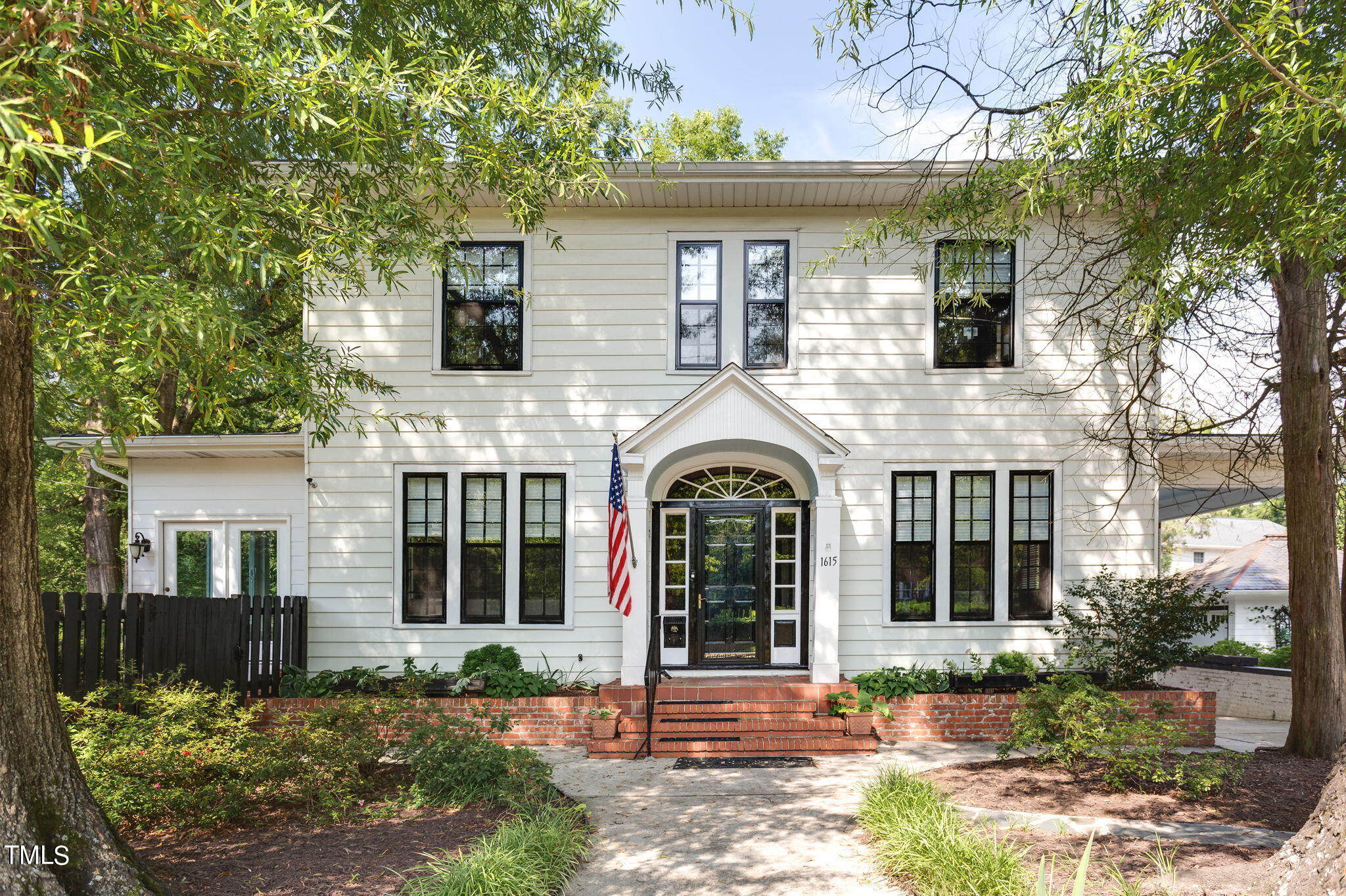 1615 Glenwood Avenue Raleigh NC 27608