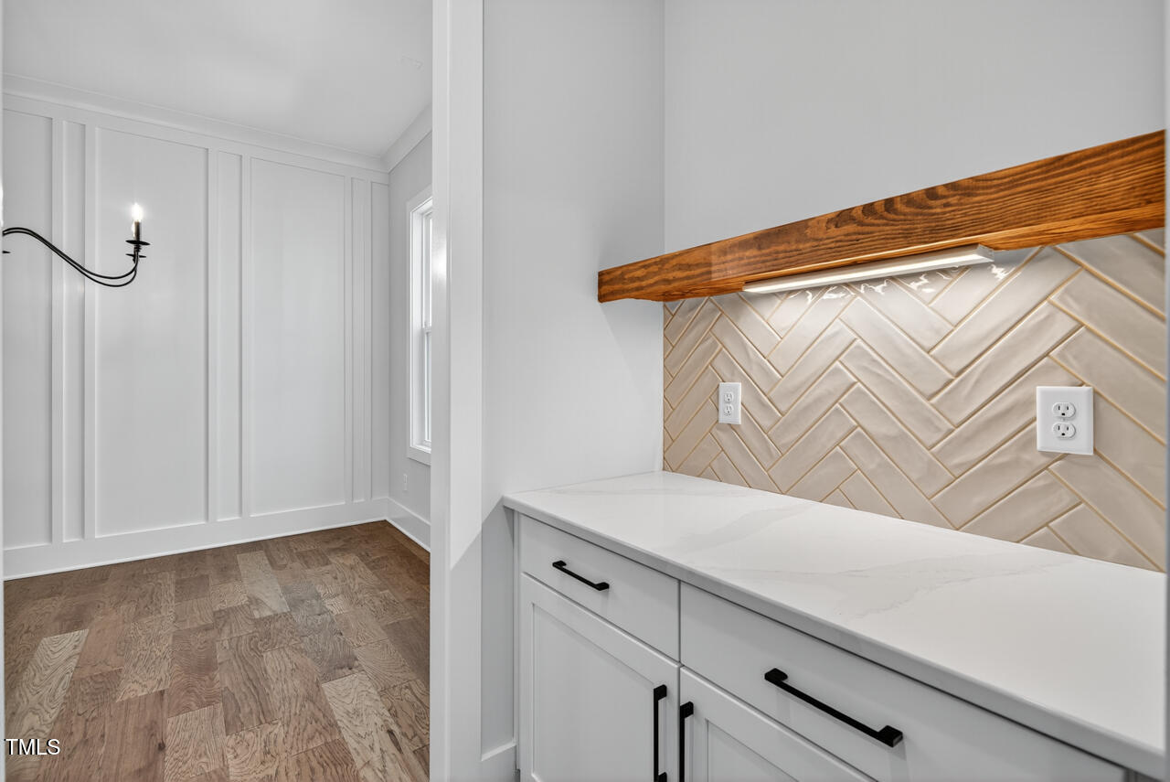 122 Sanderway Drive Chapel Hill NC 27516