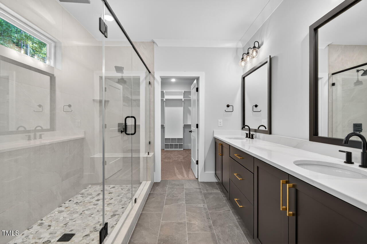 122 Sanderway Drive Chapel Hill NC 27516