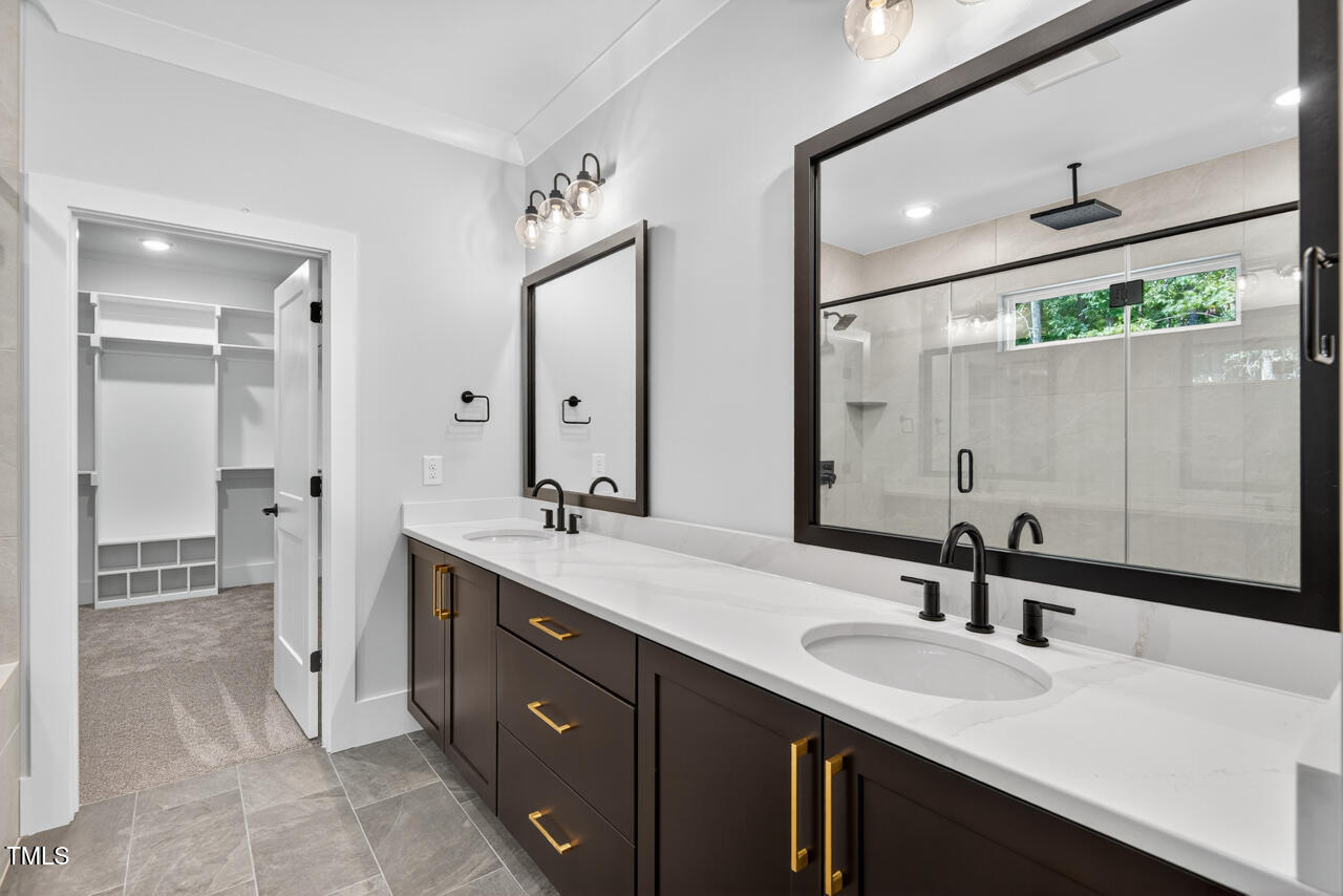 122 Sanderway Drive Chapel Hill NC 27516