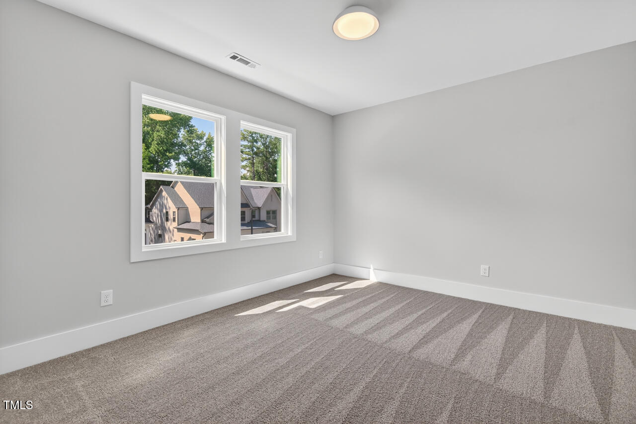 122 Sanderway Drive Chapel Hill NC 27516