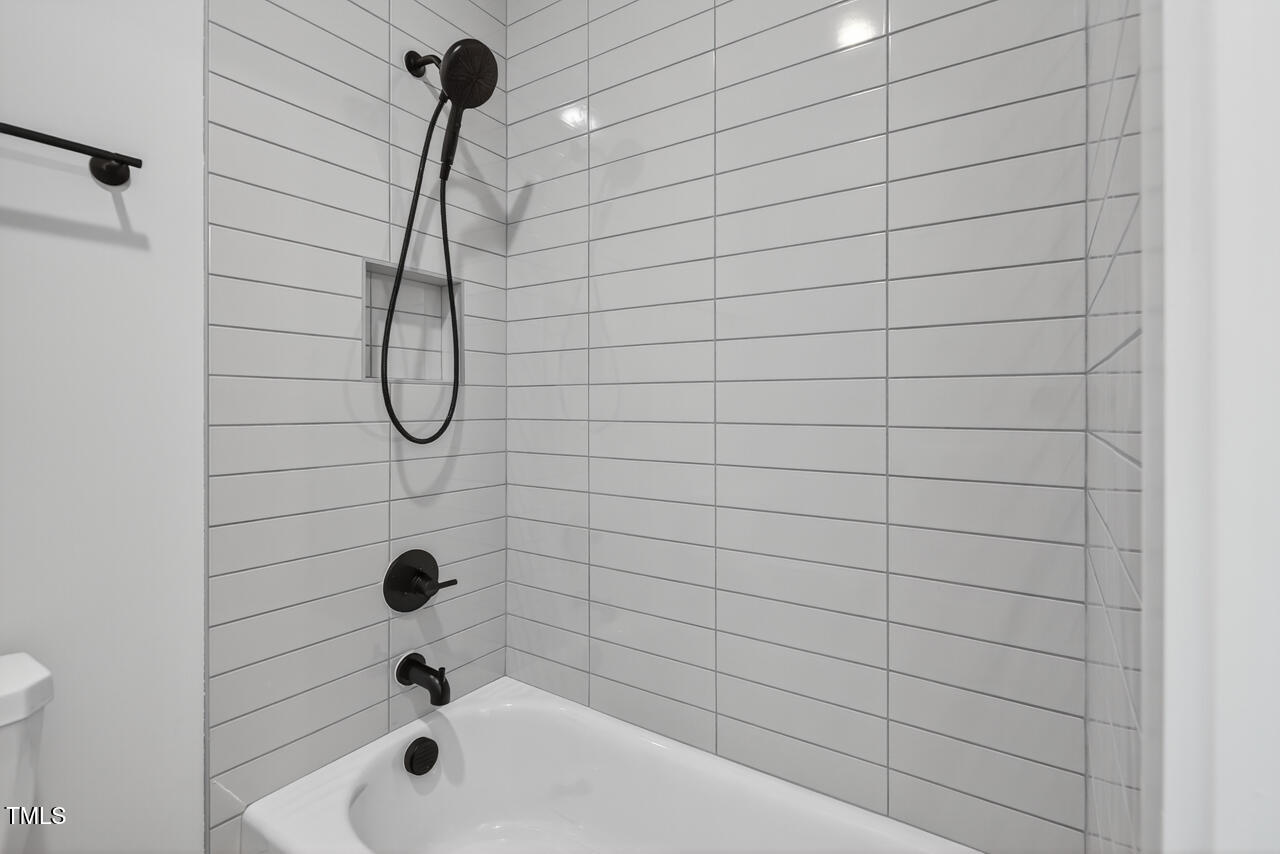 122 Sanderway Drive Chapel Hill NC 27516