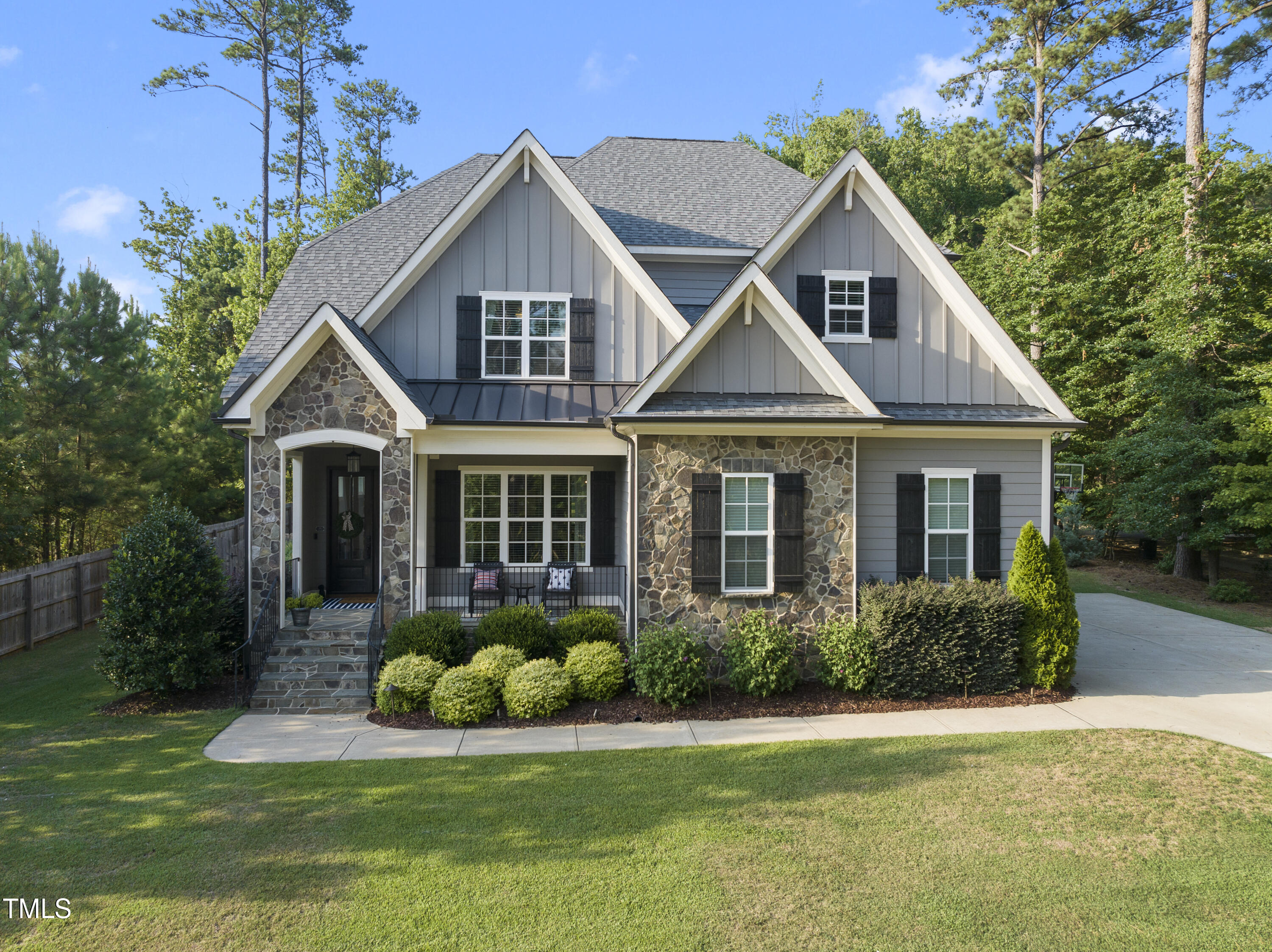 2995 Mills Lake Wynd Holly Springs NC 27540