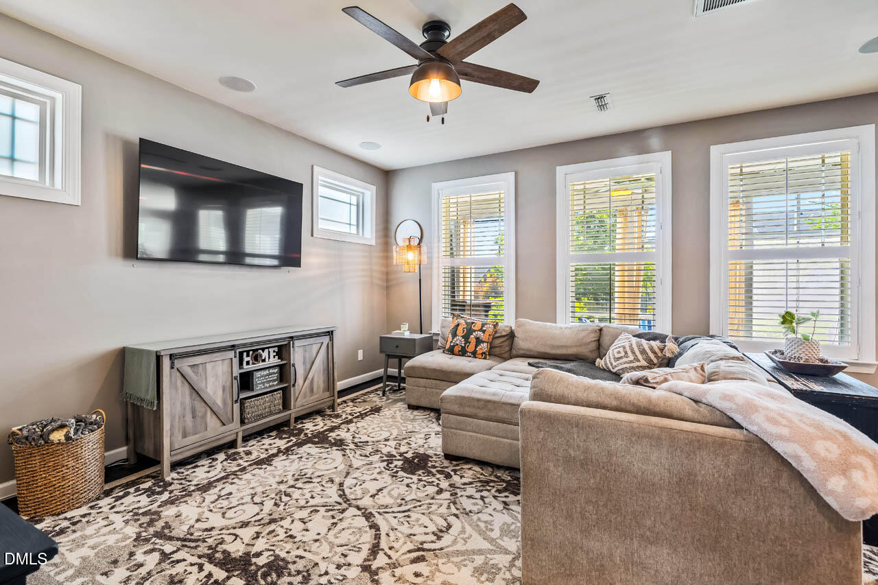 51 Cliffdale Road Chapel Hill NC 27516