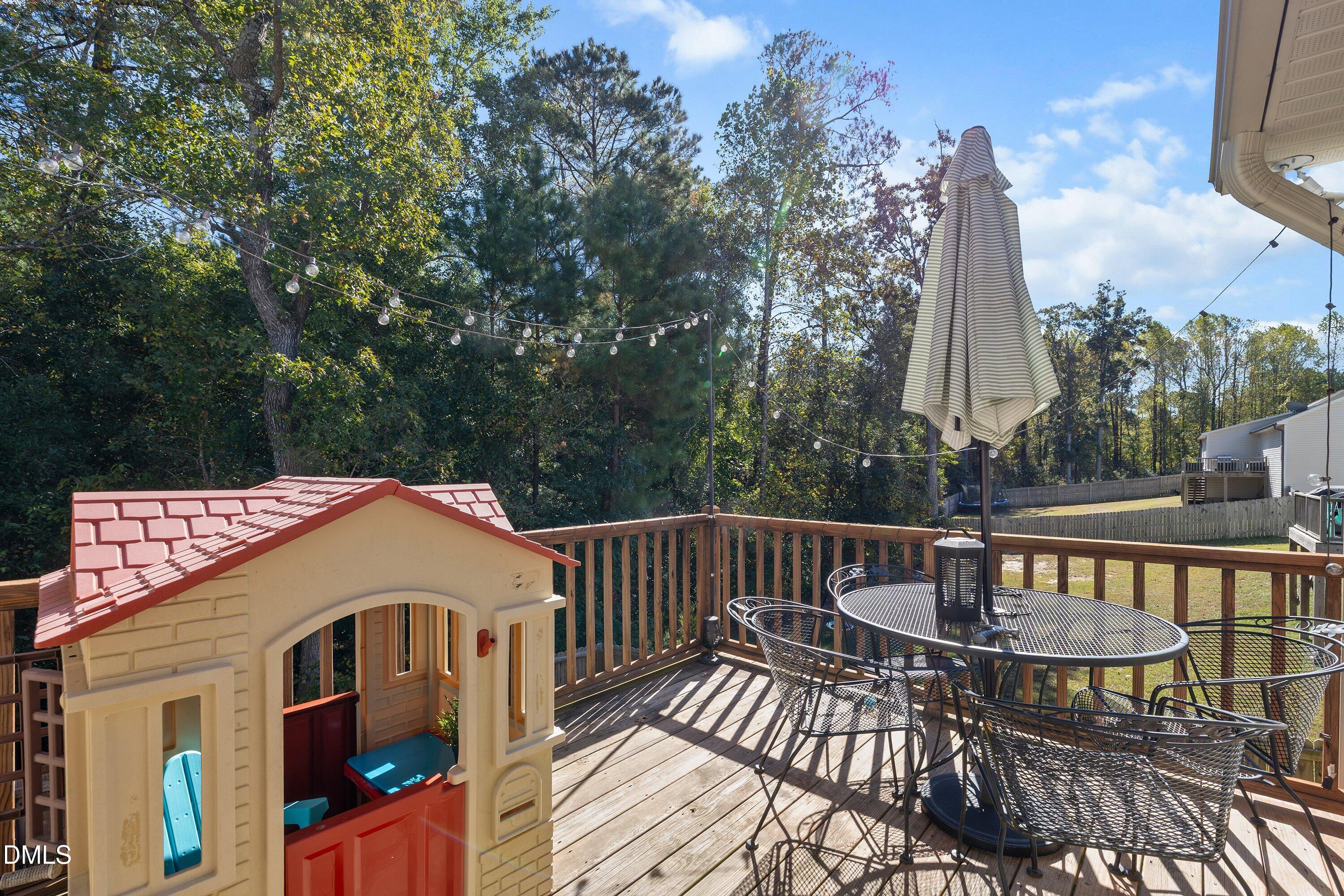 114 Larksdale Cove Benson NC 27504