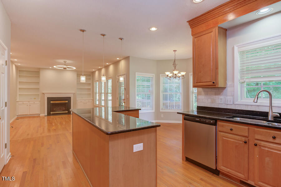 306 New Parkside Drive Chapel Hill NC 27516