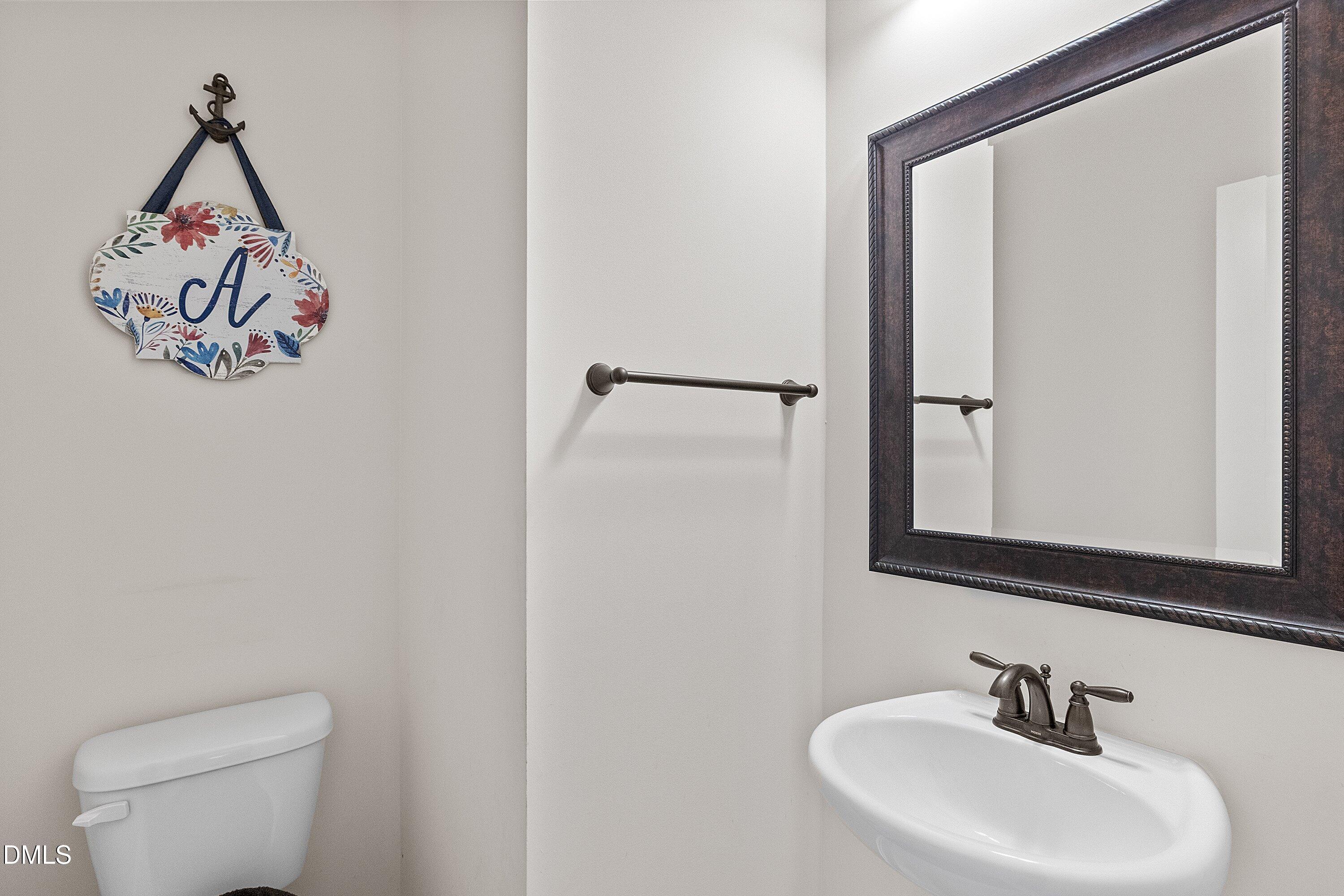 176 Northcliff Court Clayton NC 27527