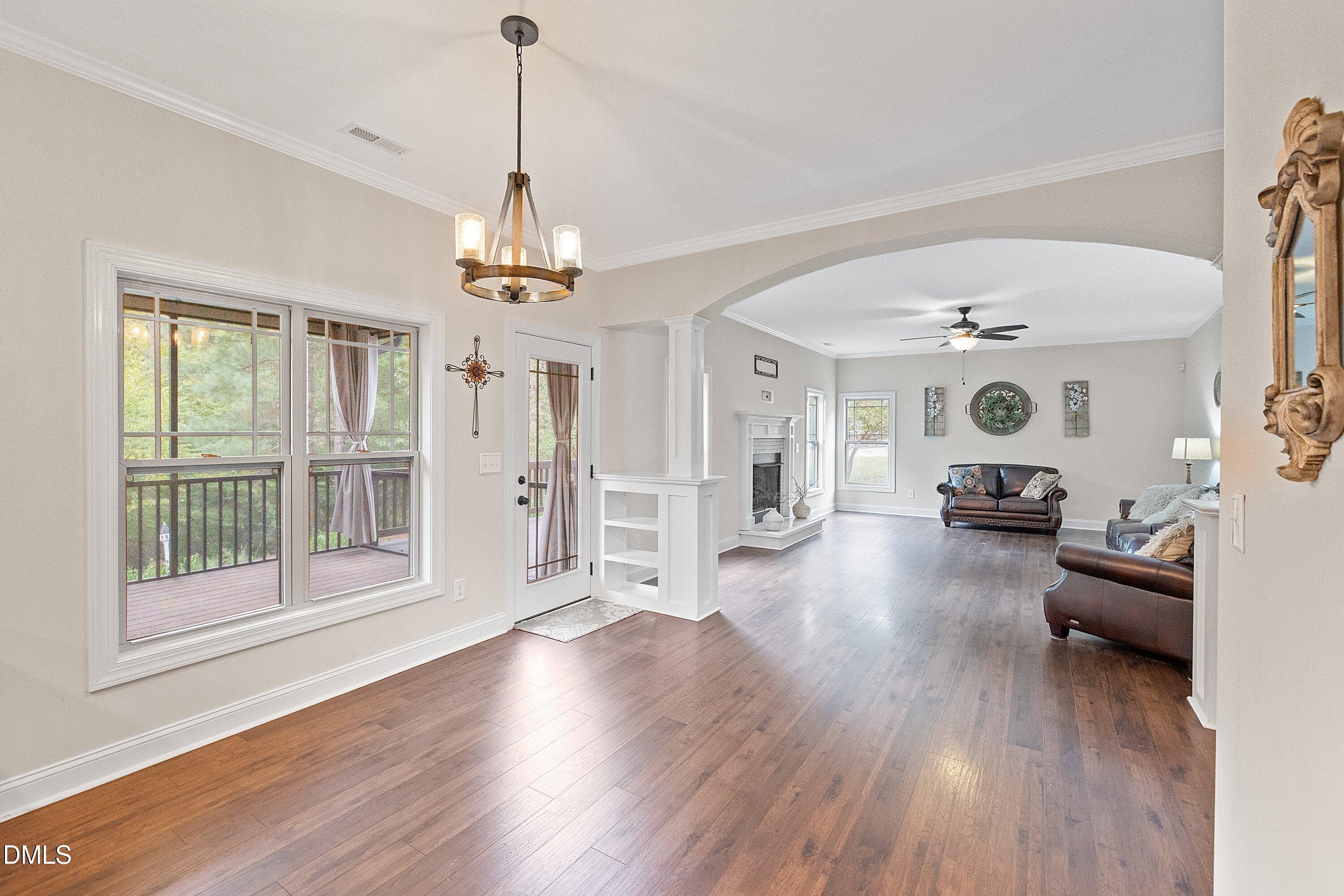 176 Northcliff Court Clayton NC 27527